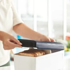 Tupperware BreadSmart Junior - Vershouddoos - Brood Langer Vers Houden - 32 X 17,5 X 15cm 14 Tupperware BreadSmart Junior - Vershouddoos - Brood Langer Vers Houden - 32 X 17,5 X 15cm -Huishoudelijke Artikelen Winkel 1200x1200 1197