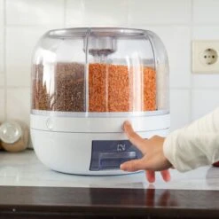 Roterende Voedsel Dispenser - 6 Vakken - Met Doseerschep - BPA Vrij - Handig -Huishoudelijke Artikelen Winkel 1200x1200 1212