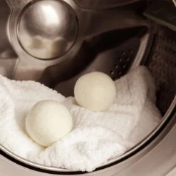 FAVE Drogerballen XL - 6 Stuks - Inclusief Opbergzakje - Wasbol - Wasballen - Doseerbol - Droogballen - Duurzaam -Huishoudelijke Artikelen Winkel 1200x1200 1614