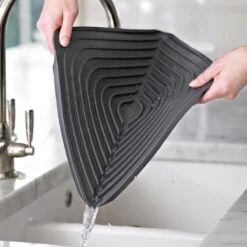 "Joseph Joseph Afdruipmat - Flume - Large - 31 X 43,5 Cm - Grijs" -Huishoudelijke Artikelen Winkel 1200x1200 956