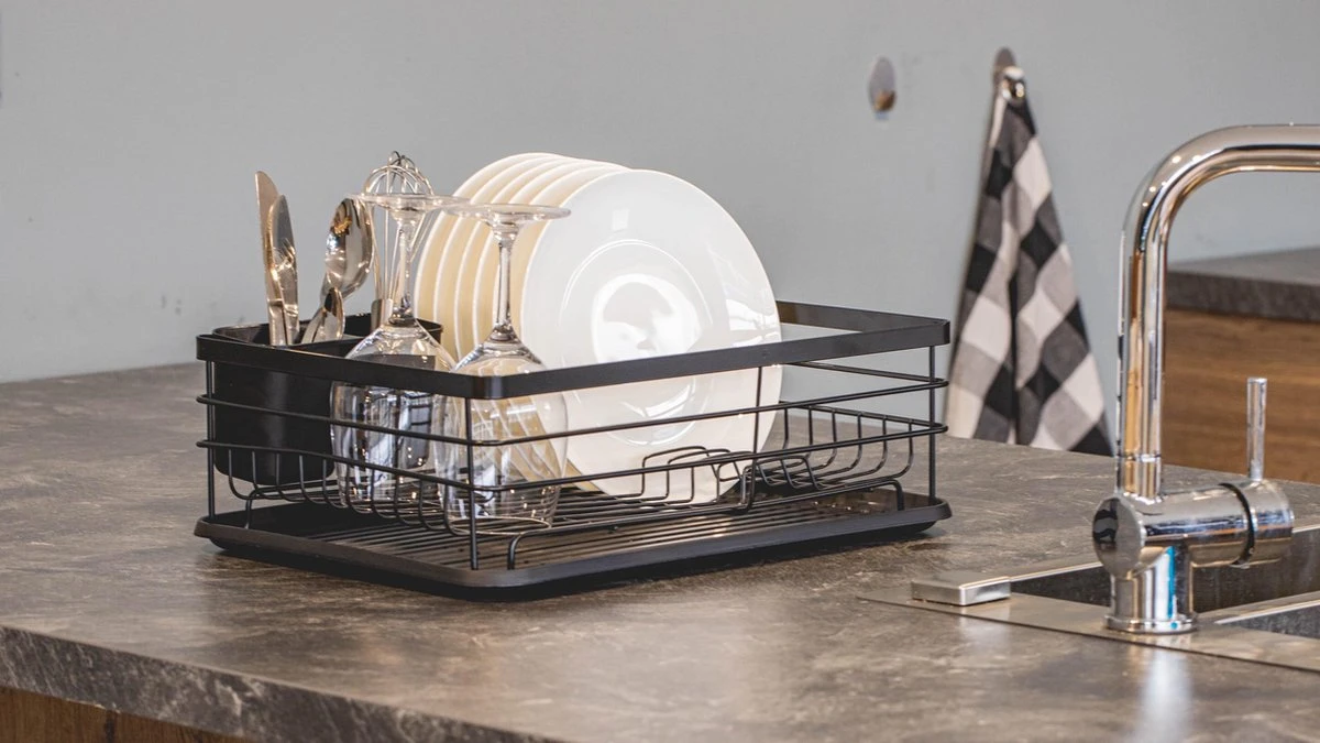 Sareva Afdruiprek - Met Plateau - Zwart 4 Sareva Afdruiprek - Met Plateau - Zwart - Afbeelding 2